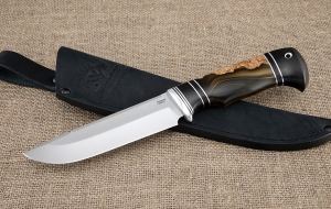 Нож Барракуда сталь 95х18, рукоять карельская береза акрил зеленый