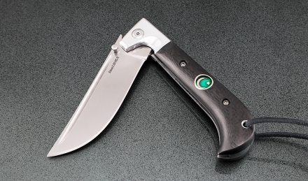 Нож складной Пчак сталь S390 накладки карбон с мусульманским значком