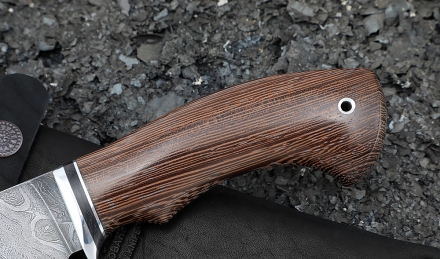 Нож Нептун сталь дамаск, рукоять венге Нож Нептун сталь дамаск, рукоять венге