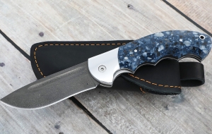 Складной нож "Ястреб" сталь х12мф, накладки акрил синий