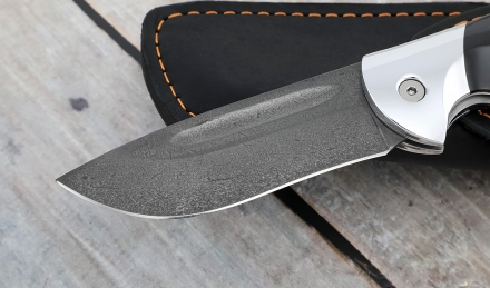 Складной нож "Ястреб" сталь х12мф, накладки акрил черный Складной нож "Ястреб" сталь х12мф, накладки акрил черный