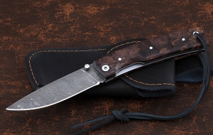 Нож складной Турист, сталь дамаск, рукоять накладки карельская береза коричневая Нож складной Турист, сталь дамаск, рукоять накладки карельская береза коричневая