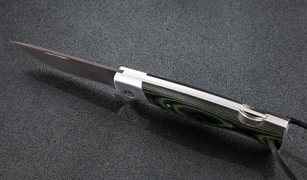 Складной нож Лиса, сталь Х12МФ, рукоять накладки микарта зеленая с дюралью Складной нож Лиса, сталь Х12МФ, рукоять накладки микарта зеленая с дюралью