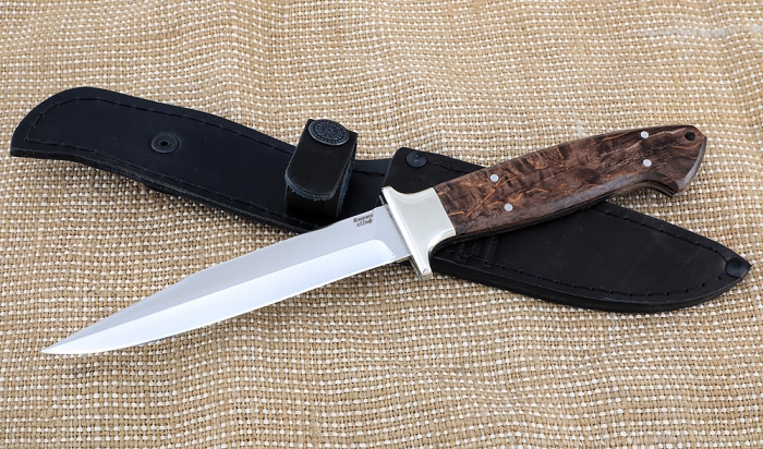 Нож Молния Х12МФ цельнометаллический рукоять мельхиор, карельская береза коричневая