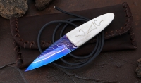 Нож Мараката, дамаск ламинированный с воронением, цельнометаллический, рукоять рог лося с инкрустацией