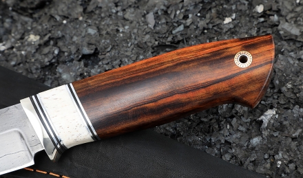 Нож Странник из щитка от пулемета Максим рукоять мельхиор, рог лося, железное дерево Нож Странник из щитка от пулемета Максим рукоять мельхиор, рог лося, железное дерево