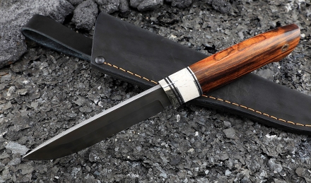 Нож Странник из щитка от пулемета Максим рукоять мельхиор, рог лося, железное дерево Нож Странник из щитка от пулемета Максим рукоять мельхиор, рог лося, железное дерево