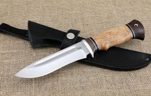 Нож Амур 95Х18 с долом, рукоять карельская береза венге