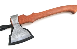 Топор № 2 варка металлов: углерод + ХВГ со следами ковки (длинная рукоять) Топор № 2 варка металлов: углерод + ХВГ со следами ковки (длинная рукоять)