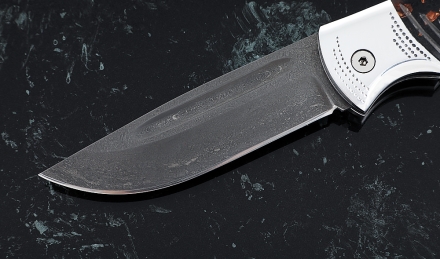 Складной нож Беркут, сталь Х12МФ, рукоять накладки акрил коричневый с дюралью Складной нож Беркут, сталь Х12МФ, рукоять накладки акрил коричневый с дюралью