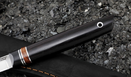 Нож Сойка Х12МФ рукоять G10 черная, железное дерево, черный граб Нож Сойка Х12МФ рукоять G10 черная, железное дерево, черный граб