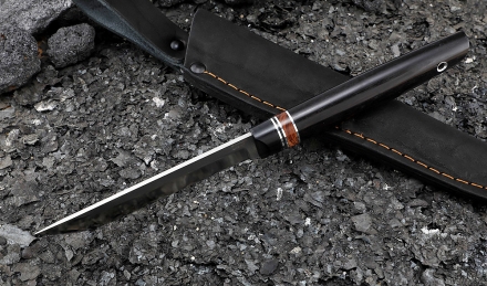 Нож Сойка Х12МФ рукоять G10 черная, железное дерево, черный граб Нож Сойка Х12МФ рукоять G10 черная, железное дерево, черный граб