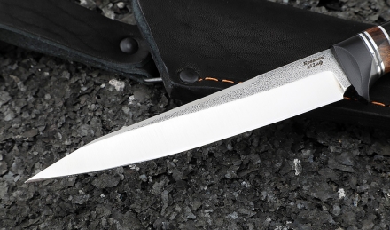 Нож Ферзь Х12МФ рукоять G10 черная, железное дерево, черный граб Нож Ферзь Х12МФ рукоять G10 черная, железное дерево, черный граб