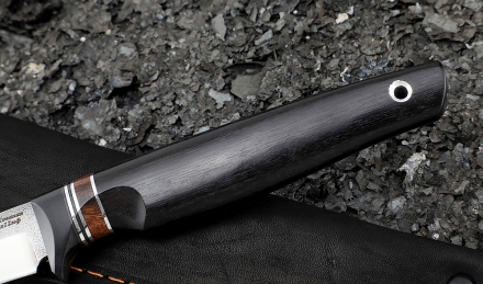 Нож Ферзь Х12МФ рукоять G10 черная, железное дерево, черный граб Нож Ферзь Х12МФ рукоять G10 черная, железное дерево, черный граб