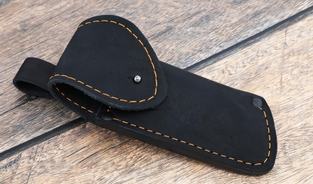 Складной нож "Ястреб" сталь Х12МФ , накладки акрил красный Складной нож "Ястреб" сталь Х12МФ , накладки акрил красный