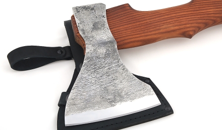 Топор № 6 варка металлов: углерод + ХВГ со следами ковки (короткая рукоять) Топор № 6 варка металлов: углерод + ХВГ со следами ковки (короткая рукоять)