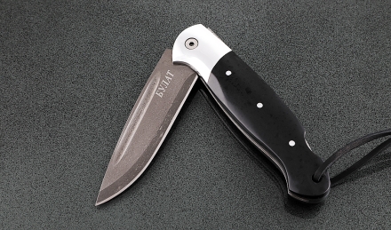Складной нож Ворон, сталь булат, рукоять накладки акрил черный с дюралью Складной нож Ворон, сталь булат, рукоять накладки акрил черный с дюралью