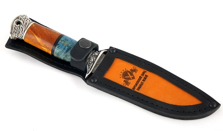 Нож Лидер, сталь дамаск ламинированный, рукоять наборная карельская береза стабилизированная синяя+янтарь, мельхиор