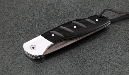 Складной нож Журавль, сталь булат, рукоять накладки акрил черный с дюралью Складной нож Журавль, сталь булат, рукоять накладки акрил черный с дюралью