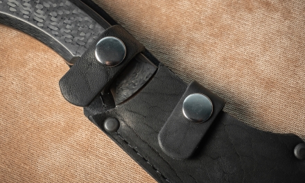 Цельнометаллический нож "Лось" сталь х12мф накладки карбон Цельнометаллический нож "Лось" сталь х12мф накладки карбон