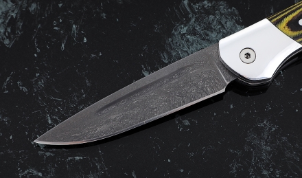 Нож Журавль, складной, сталь Х12МФ, рукоять накладки микарта желтая с дюралью