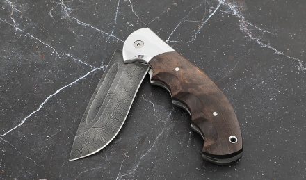 Складной нож "Ястреб" сталь дамаск, накладки карельская береза коричневая