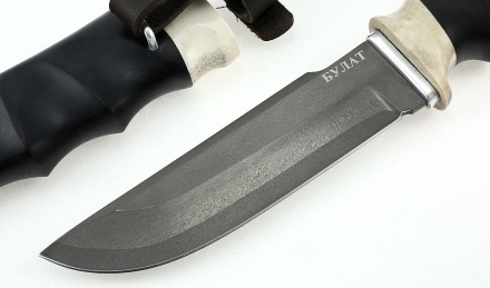 Нож Алтай сталь булат, рукоять черный граб рог лося резная,ножны черный граб рог лося резные