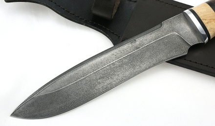 Нож Медведь сталь ХВ-5, рукоять венге-карельская береза Нож Медведь сталь ХВ-5, рукоять венге-карельская береза