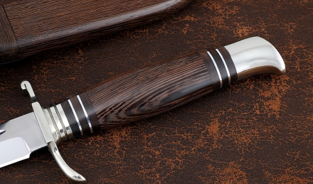 Реплика Финки нескладная НКВД S390 мельхиор рукоять и ножны венге Реплика Финки нескладная НКВД S390 мельхиор рукоять и ножны венге