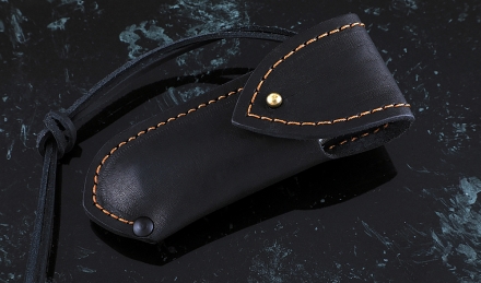 Складной нож Колибри, сталь булат, рукоять накладки акрил белый Складной нож Колибри, сталь булат, рукоять накладки акрил белый