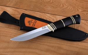 Нож Налим сталь M390, рукоять комбинированная черный граб, латунь Нож Налим сталь M390, рукоять комбинированная черный граб, латунь