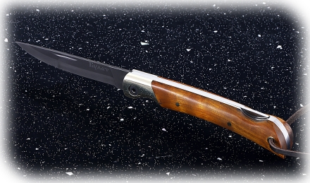 Складной нож Мексиканец, сталь булат, рукоять накладки карельская береза стабилизированная янтарь