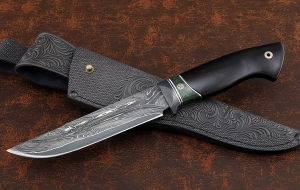 Нож Засапожный дамаск ламинированный с долом рукоять карбон карельская береза зеленая черный граб
