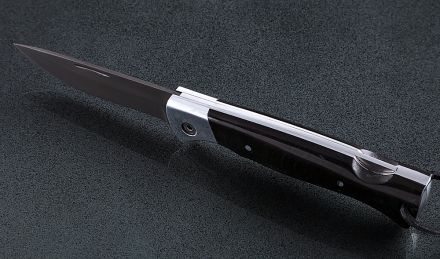 Складной нож Лиса, сталь Х12МФ, рукоять накладки акрил черный с дюралью Складной нож Лиса, сталь Х12МФ, рукоять накладки акрил черный с дюралью