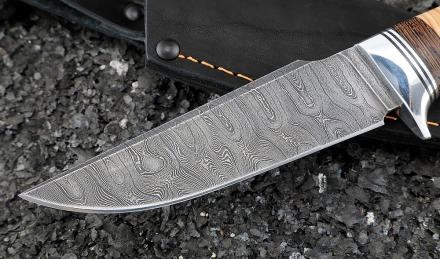 Нож Дрозд дамаск рукоять береста Нож Дрозд дамаск рукоять береста