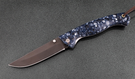 Складной нож Стрелок, сталь Х12МФ, рукоять накладки акрил синий Складной нож Стрелок, сталь Х12МФ, рукоять накладки акрил синий