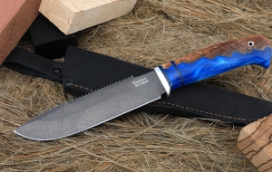 Нож Таёжный сталь Х12МФ, рукоять карельская береза искусственный камень синий Нож Таёжный сталь Х12МФ, рукоять карельская береза искусственный камень синий