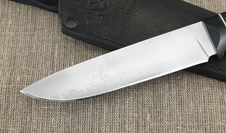 Нож Ягуар сталь У8А рукоять акрил черный Нож Ягуар сталь У8А рукоять акрил черный