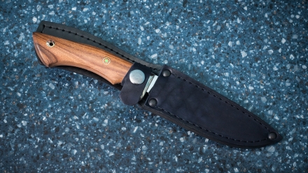 Нож Белуга сталь х12мф рукоять палисандр Нож Белуга сталь х12мф рукоять палисандр