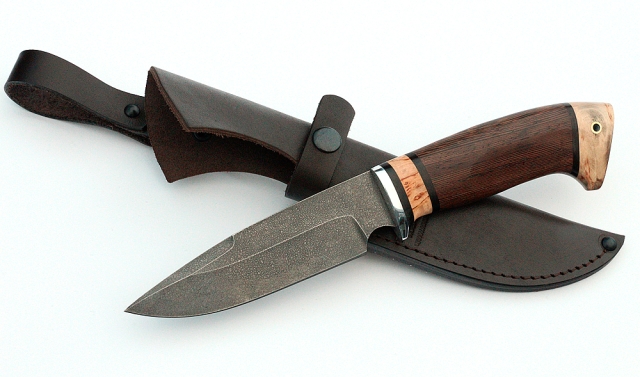 Нож Походный сталь ХВ-5, рукоять венге-карельская береза 