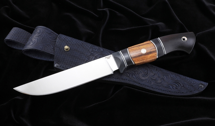 Нож Засапожный S390 - сатин рукоять карбон железное дерево черный граб