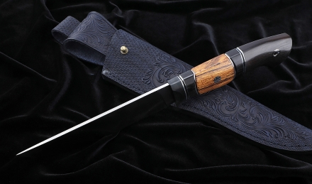 Нож S390 «Засапожный» сатин рукоять карбон железное дерево черный граб