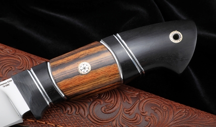 Нож из стали S390 «Странник-2» рукоять карбон железное дерево черный граб Нож из стали S390 «Странник-2» рукоять карбон железное дерево черный граб