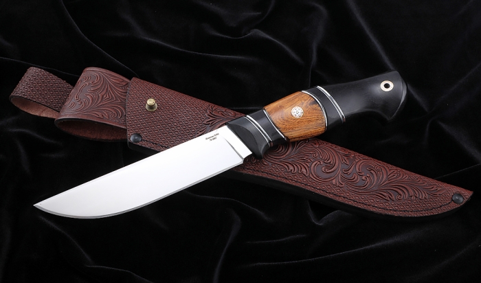 Нож Гриф S390 рукоять карбон железное дерево черный граб