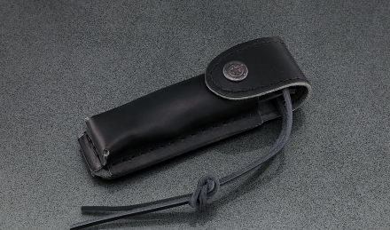 Нож Финка НКВД складная дамаск со штифтом акрил белый+черный с красной звездой Нож Финка НКВД складная дамаск со штифтом акрил белый+черный с красной звездой