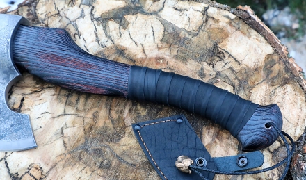 Топор Ермак-6 варка металлов: углерод+ ХВГ ясень брашированный (NEW) Топор Ермак-6 варка металлов: углерод+ ХВГ ясень брашированный (NEW)