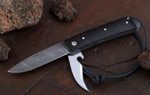 Нож складной Снайпер 2-х предметный, сталь дамаск, рукоять накладки черный граб Нож складной Снайпер 2-х предметный, сталь дамаск, рукоять накладки черный граб