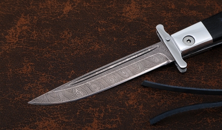 Нож Финка НКВД складная сталь дамаск накладки черный граб со звездой Нож Финка НКВД складная сталь дамаск накладки черный граб со звездой